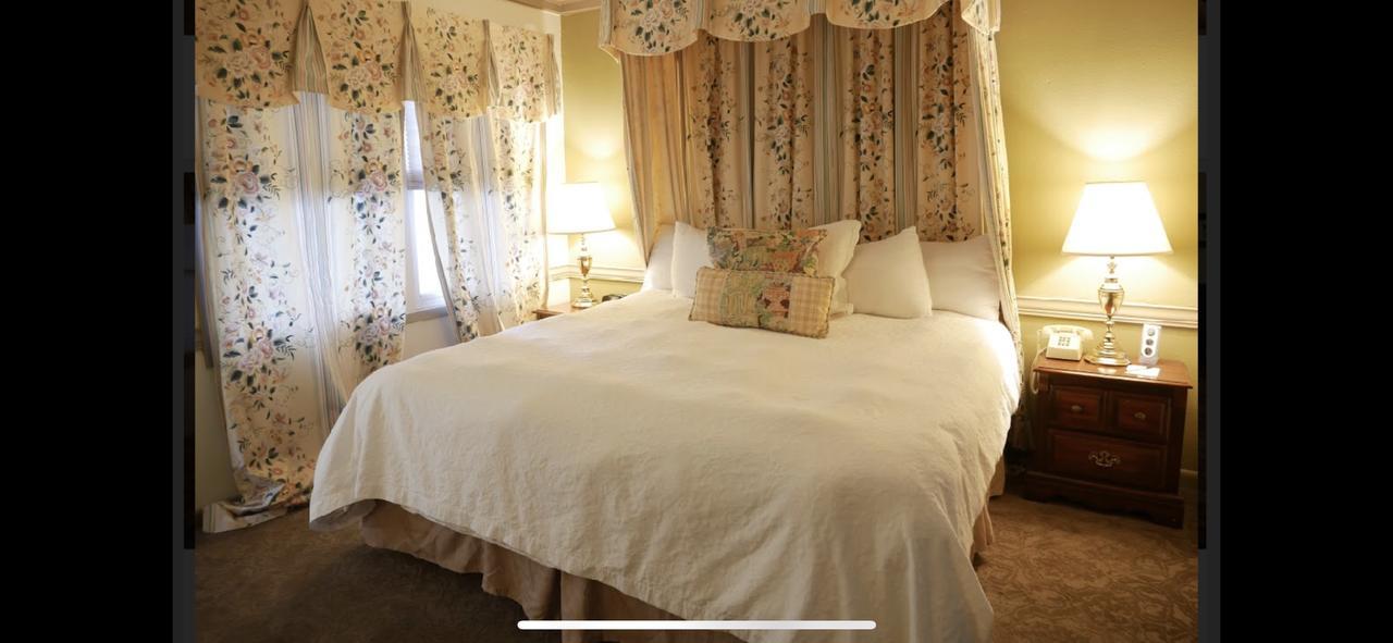 Highlands Inn エクステリア 写真